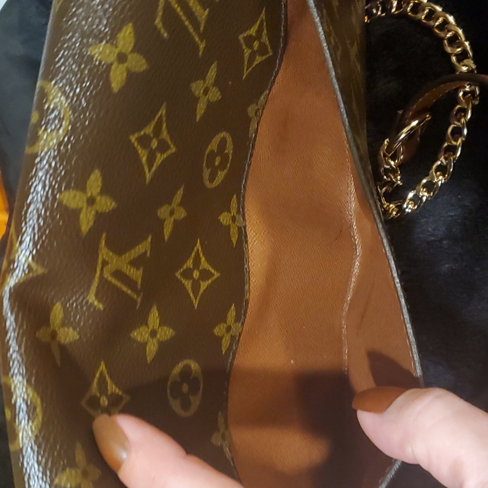 Louis Vuitton Bordeaux Bag with COA - Picture 7 of 16